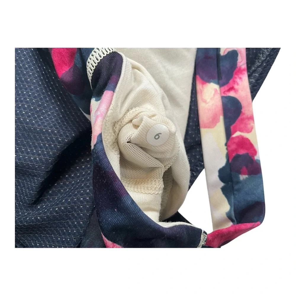 Lululemon Stash It Tank Inky‎ Floral Ghost Inkwell Bumble Berry Size 6
